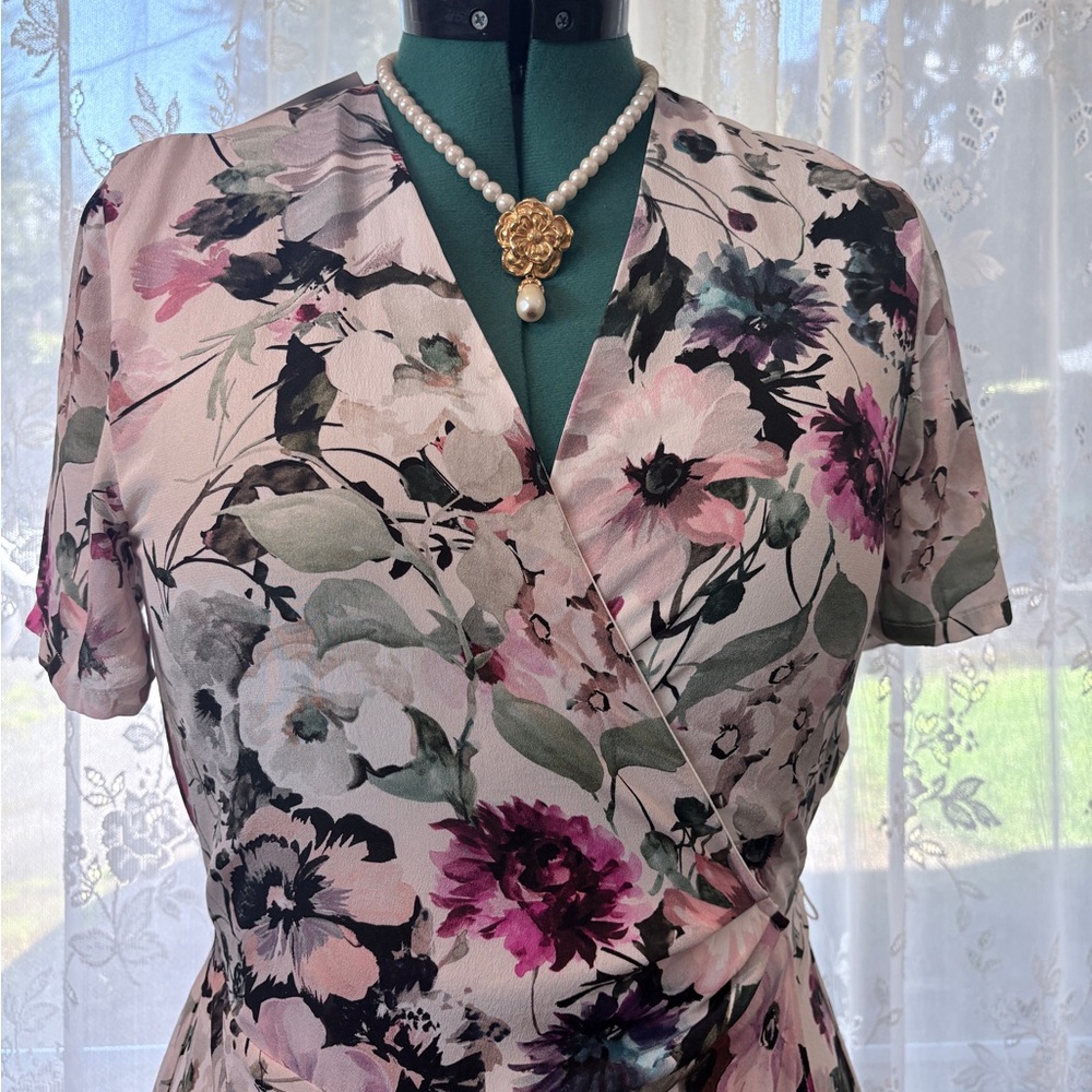 Amour Vert Floral Dress in Coral and Blush